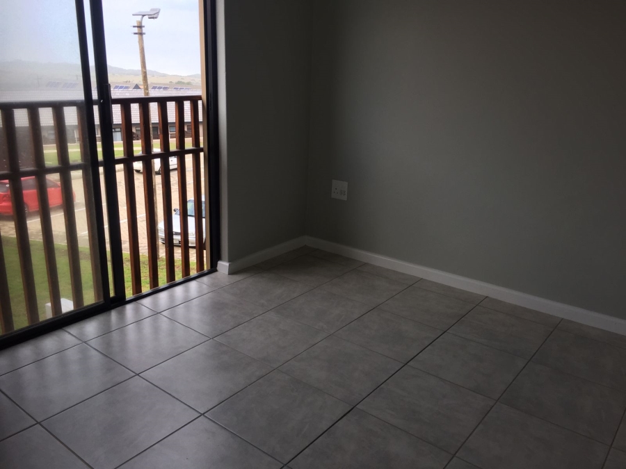 To Let 2 Bedroom Property for Rent in Kidds Beach Eastern Cape